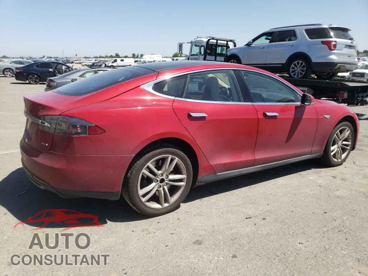 TESLA MODEL S 2015 - 5YJSA1H2XFFP70864