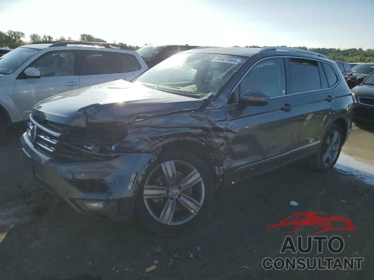 VOLKSWAGEN TIGUAN 2019 - 3VV4B7AX1KM139720