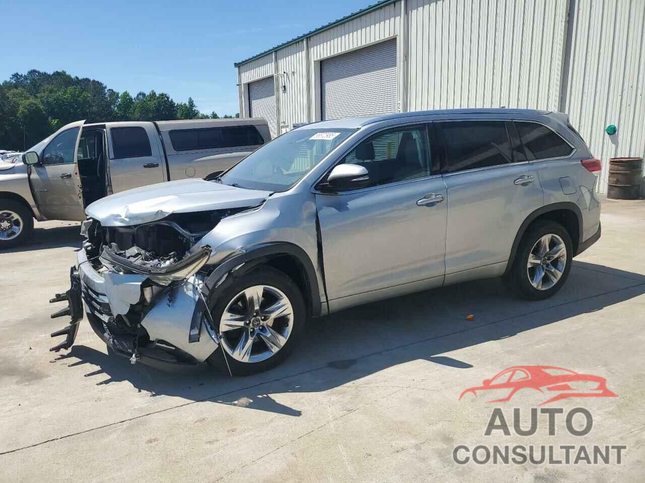 TOYOTA HIGHLANDER 2018 - 5TDYZRFH4JS250009