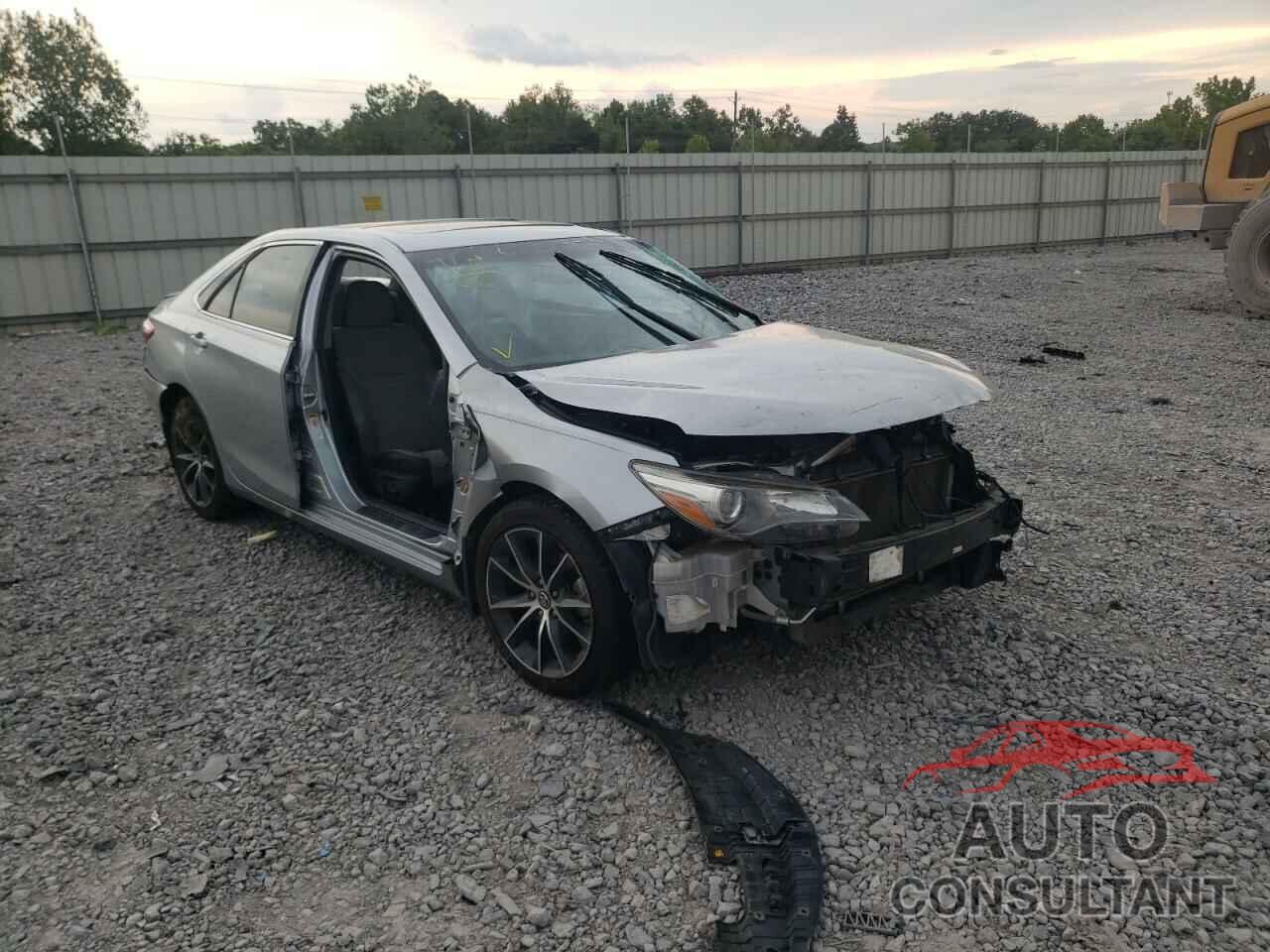 TOYOTA CAMRY 2016 - 4T1BF1FK7GU586717