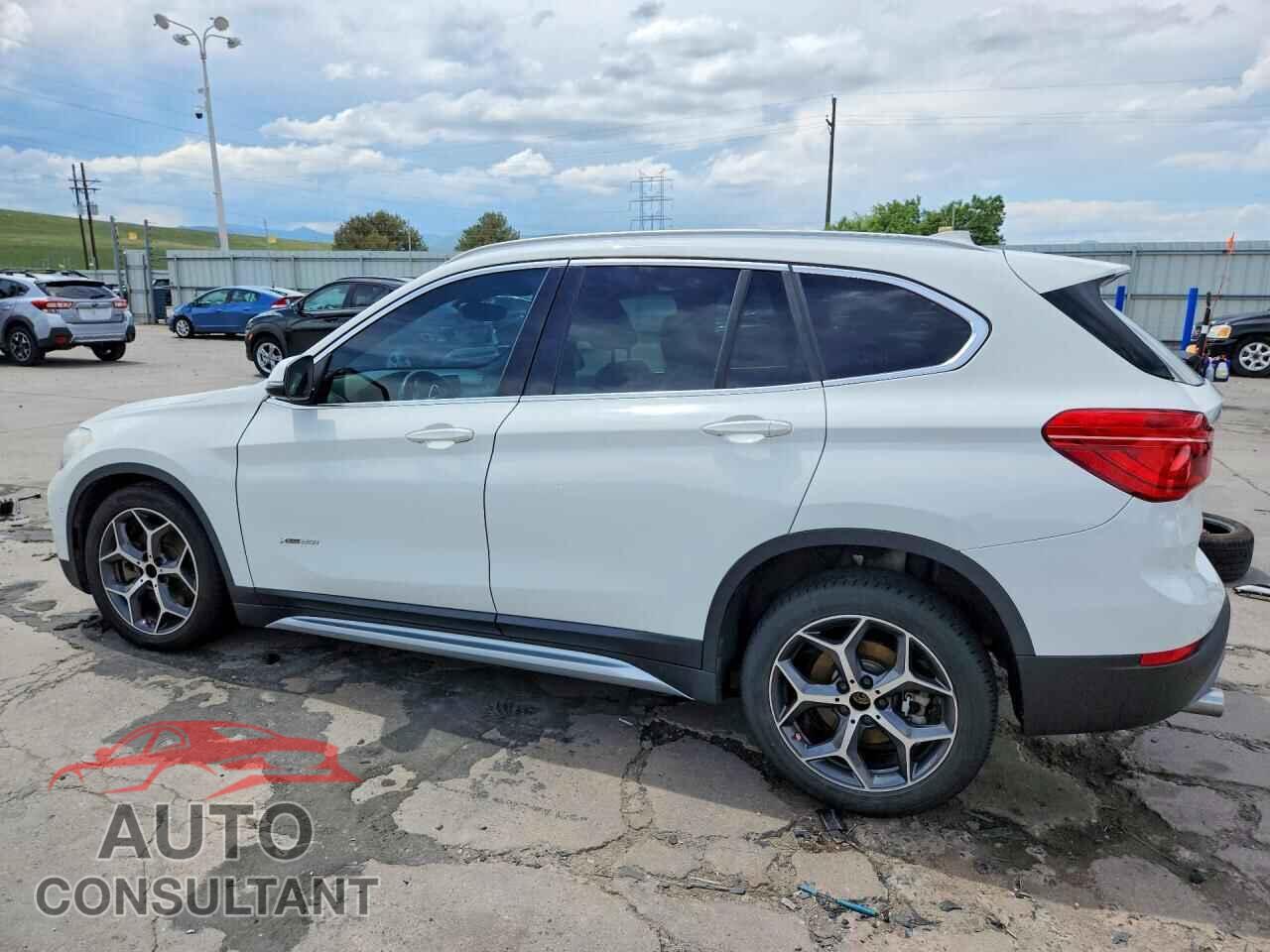 BMW X1 2017 - WBXHT3Z35H4A54915