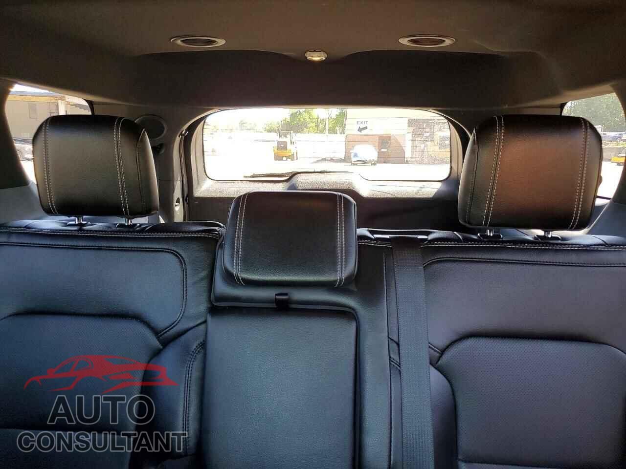 FORD EXPLORER 2018 - 1FM5K8FH3JGC44984