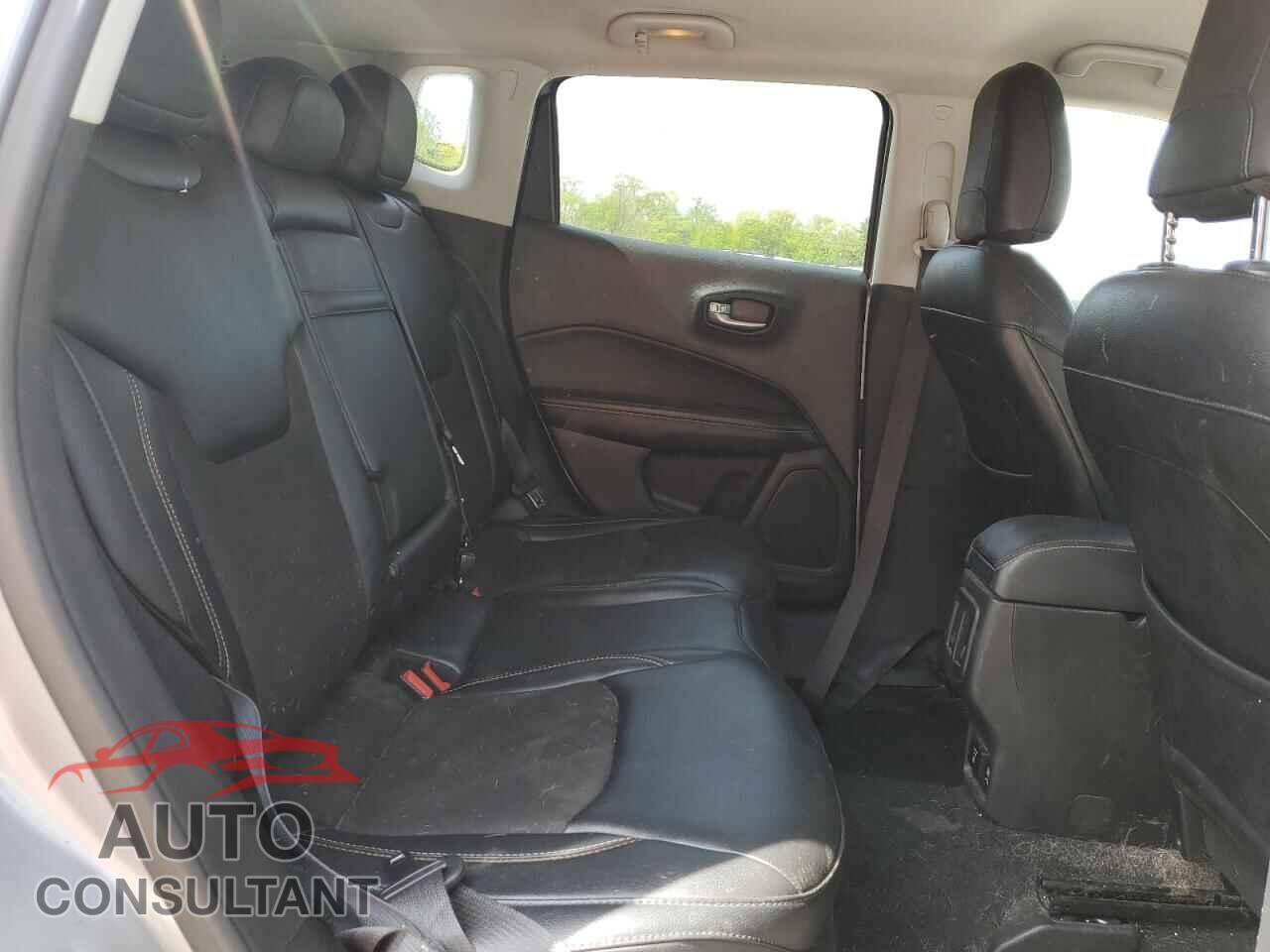 JEEP COMPASS 2017 - 3C4NJDBB4HT657195