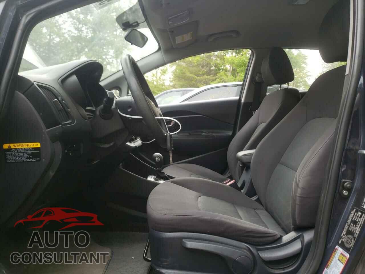 KIA RIO 2013 - KNADM5A32D6892005