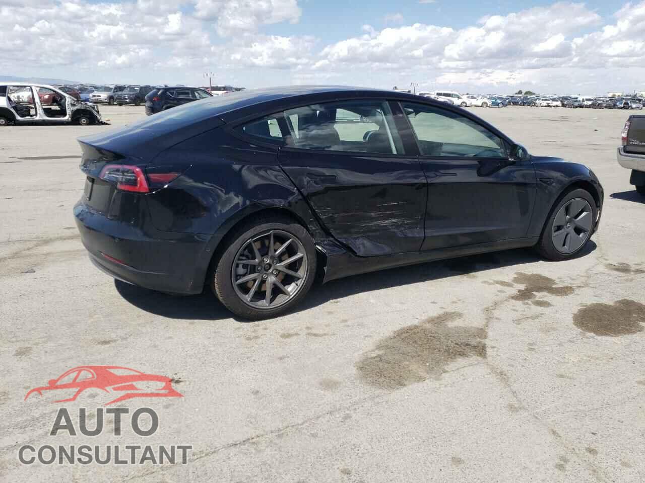 TESLA MODEL 3 2022 - 5YJ3E1EA7NF301895
