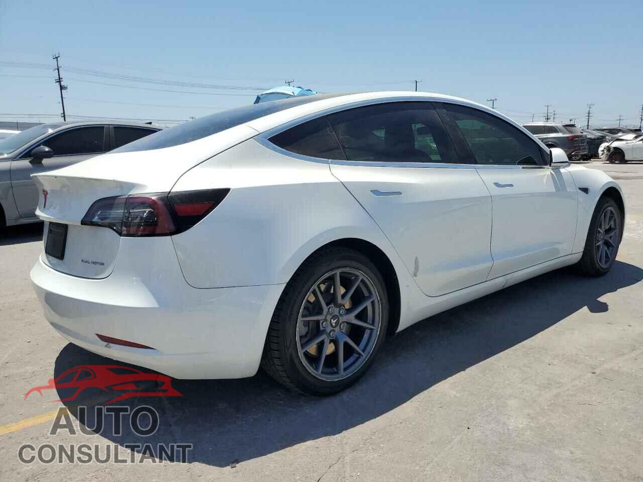 TESLA MODEL 3 2020 - 5YJ3E1EB7LF650237