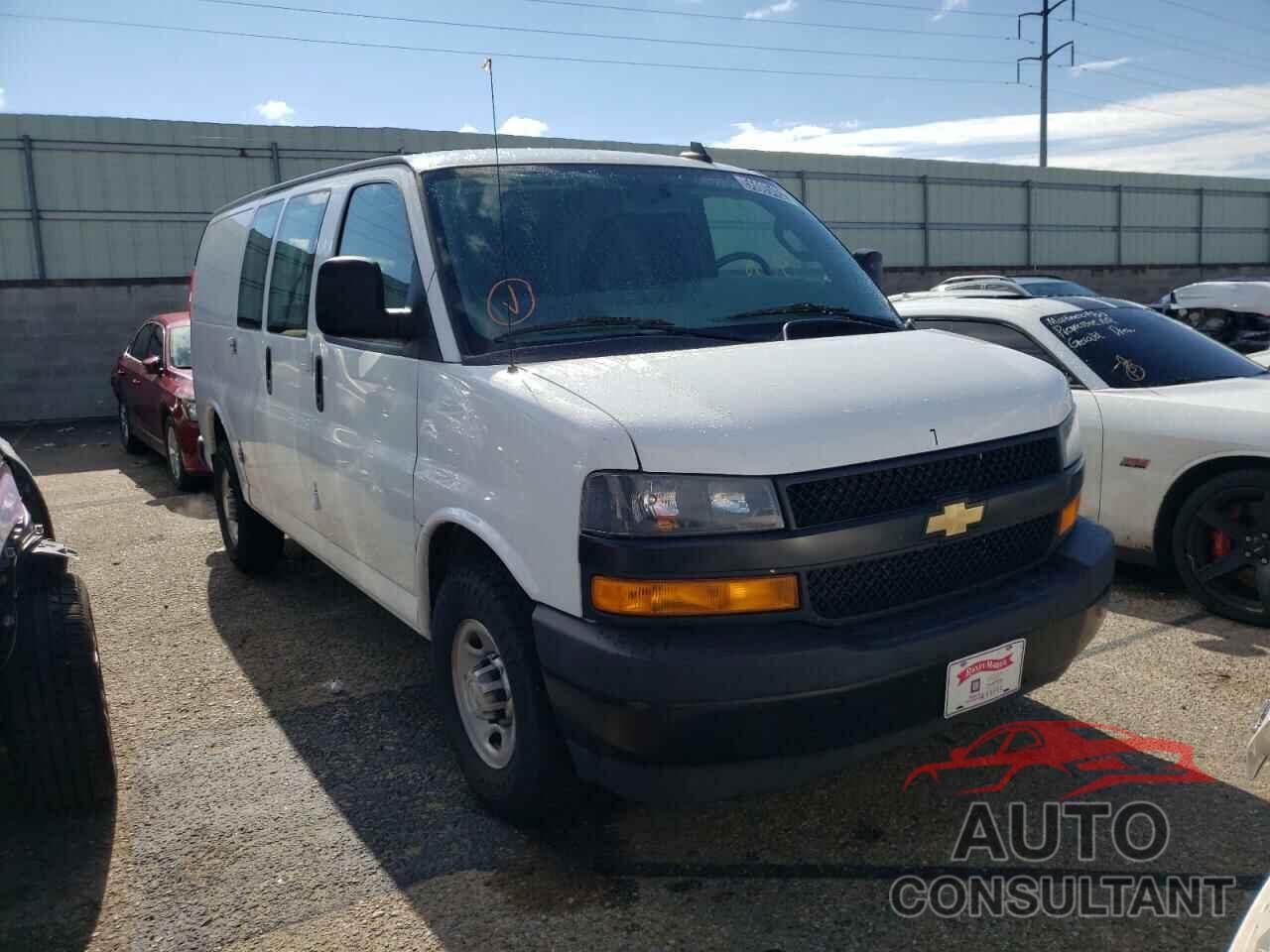 CHEVROLET EXPRESS 2020 - 1GCWGAFP3L1222501