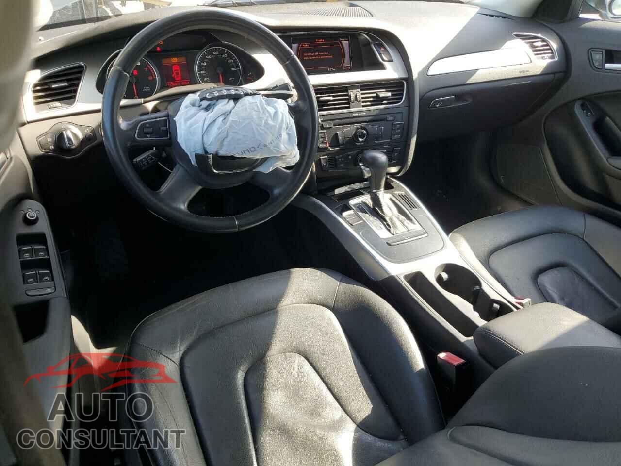 AUDI A4 2012 - WAUBFAFL0CN009042