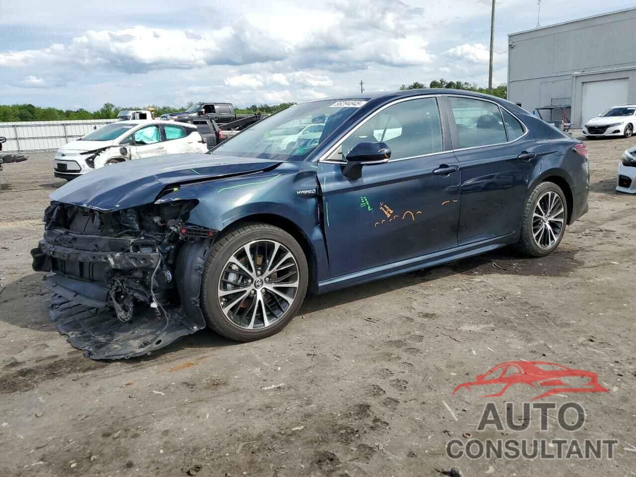 TOYOTA CAMRY 2019 - 4T1B21HK2KU516222