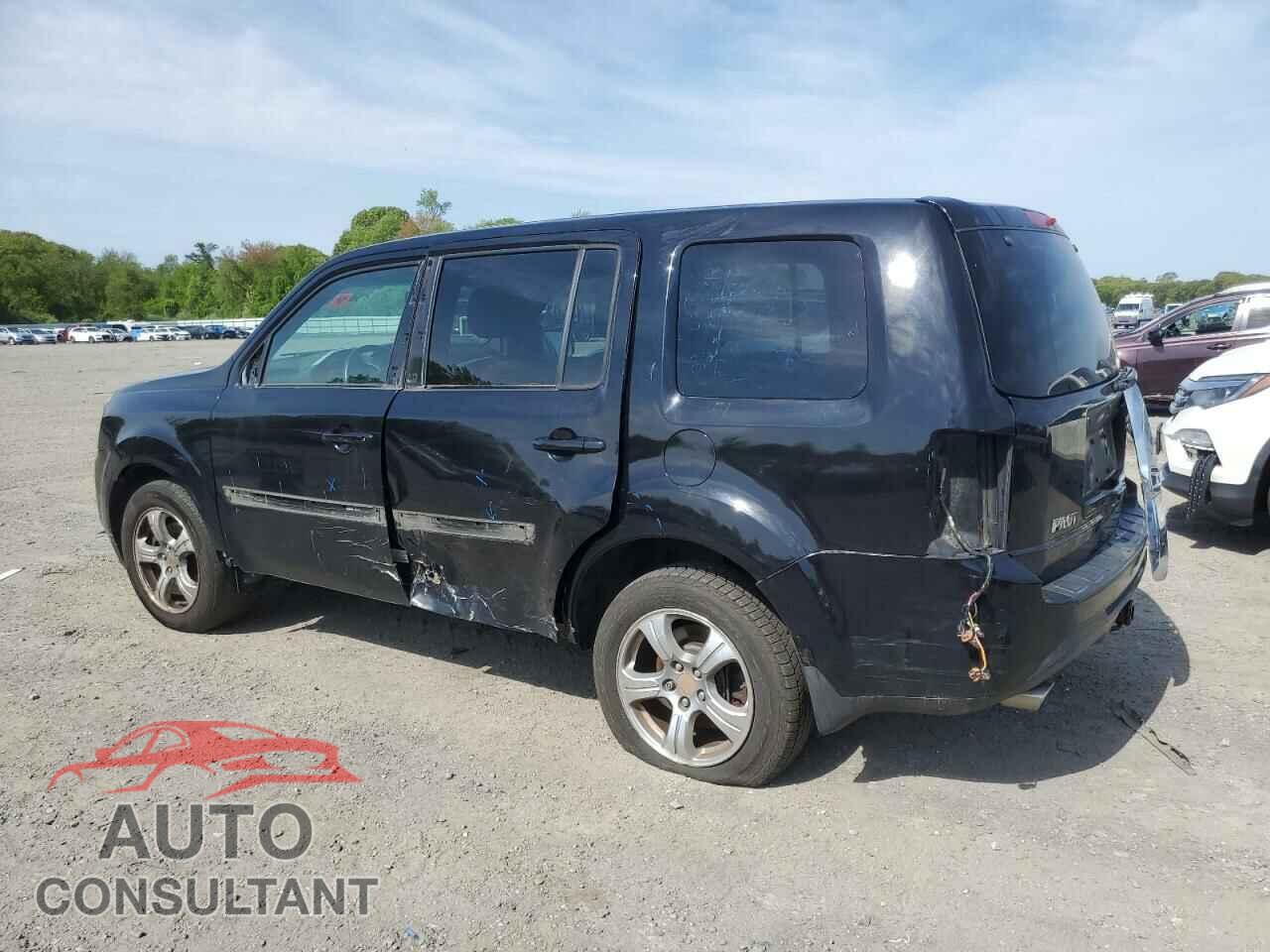 HONDA PILOT 2015 - 5FNYF4H55FB016049