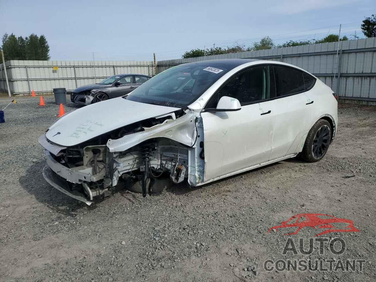 TESLA MODEL Y 2023 - 7SAYGDEE6PF692970