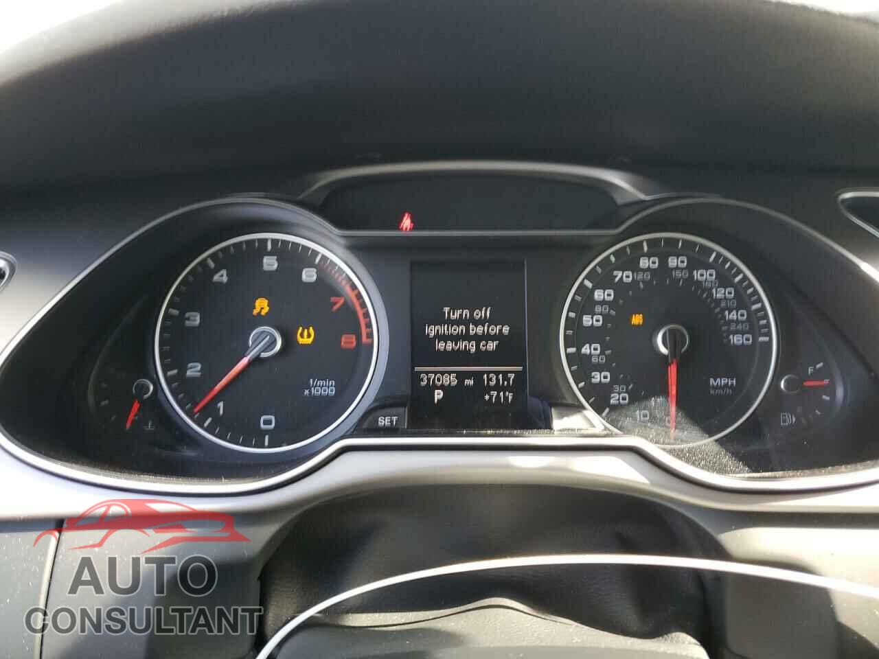AUDI A4 2014 - WAUBFAFL2EA066157