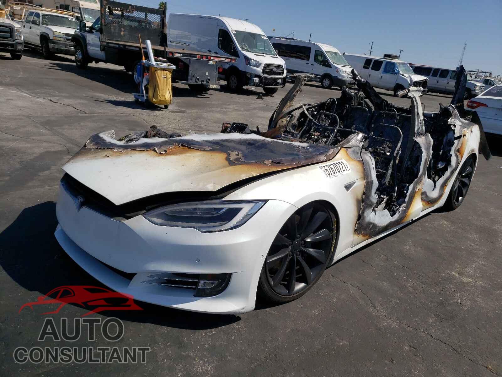 TESLA MODEL S 2016 - 5YJSA1E29GF156801
