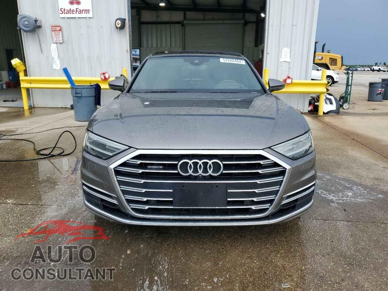 AUDI A8 2019 - WAU8DAF87KN018945