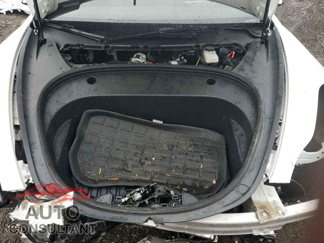 TESLA MODEL 3 2023 - 5YJ3E1EA5PF577642