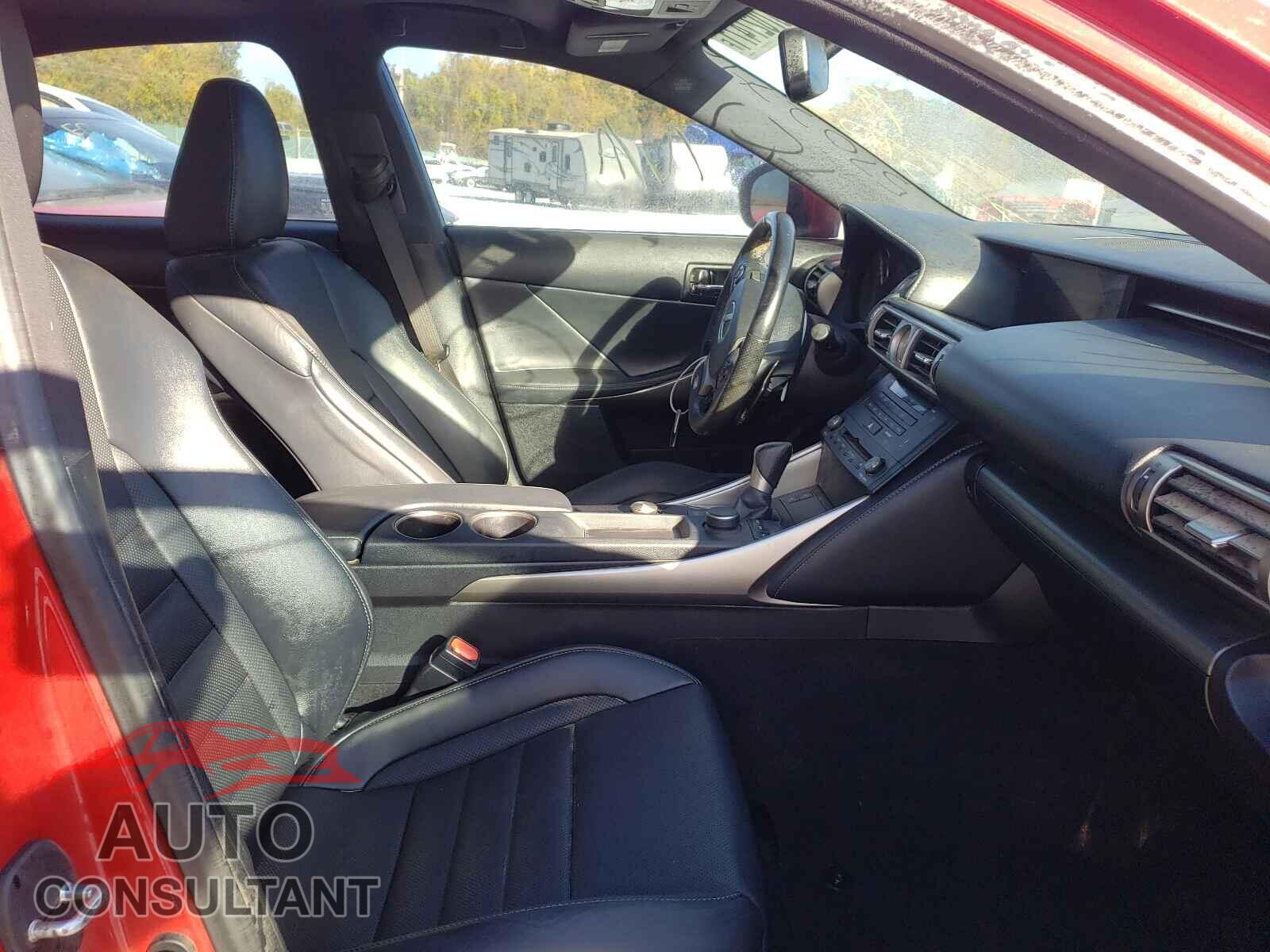 LEXUS IS 2016 - JTHCM1D23G5007295