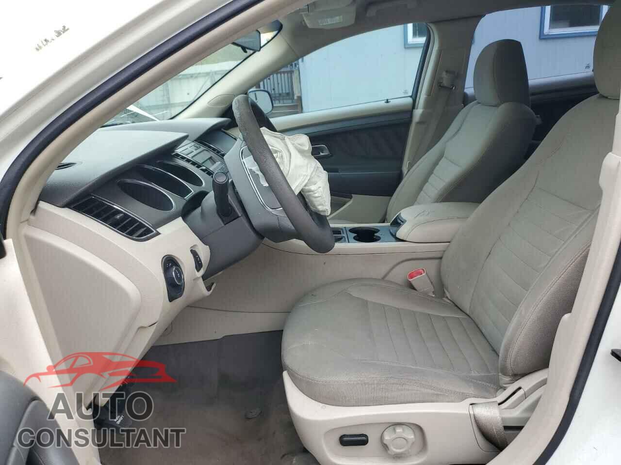 FORD TAURUS 2010 - 1FAHP2DW2AG147301