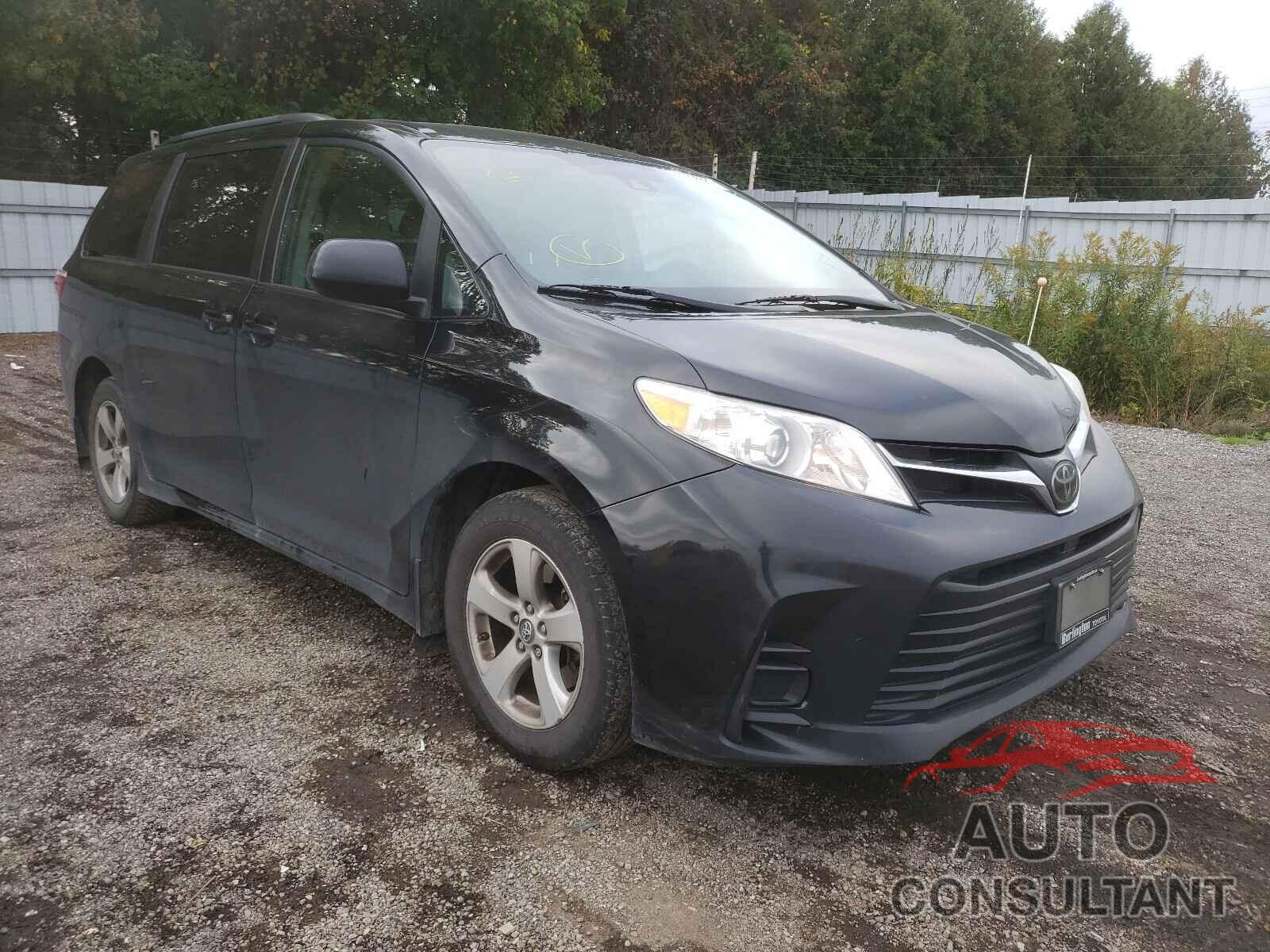 TOYOTA SIENNA 2018 - 5TDKZ3DC3JS947780