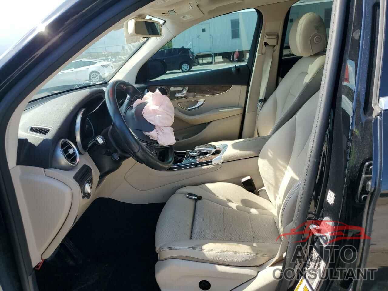 MERCEDES-BENZ GLC-CLASS 2017 - WDC0G4JB5HF125324