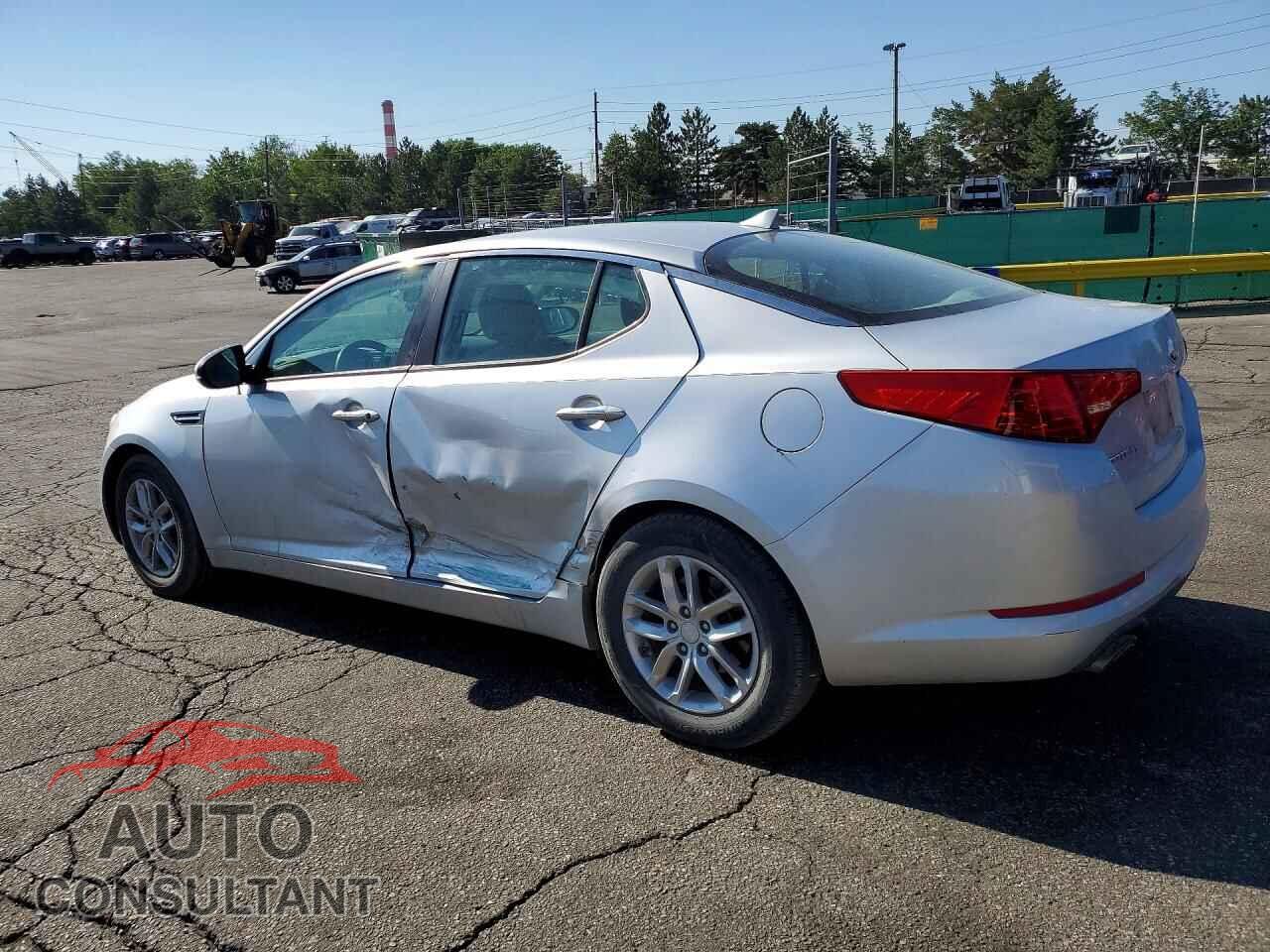 KIA OPTIMA 2013 - 5XXGM4A77DG202957