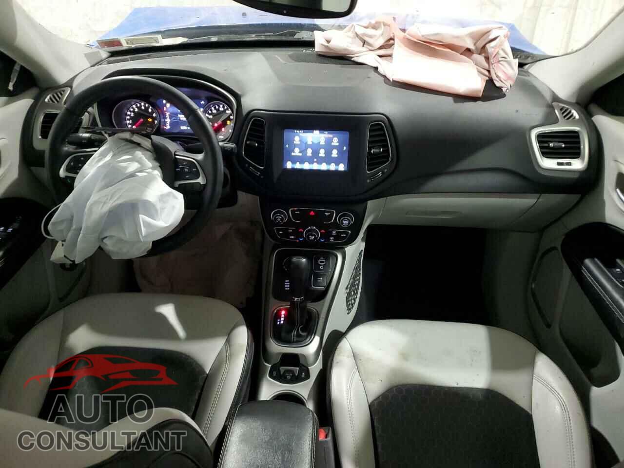 JEEP COMPASS 2019 - 3C4NJDBB9KT735770