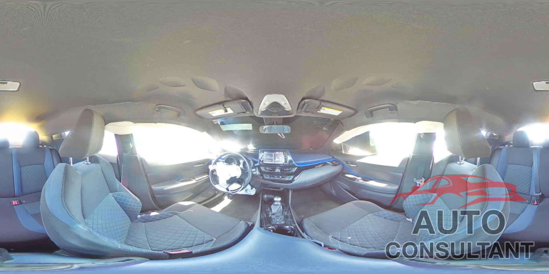 TOYOTA C-HR 2020 - JTNKHMBX0L1067730