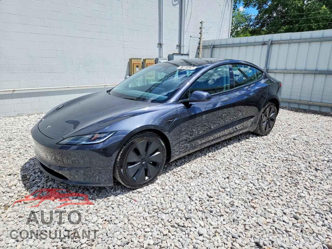 TESLA MODEL 3 2024 - 5YJ3E1EB7RF744692