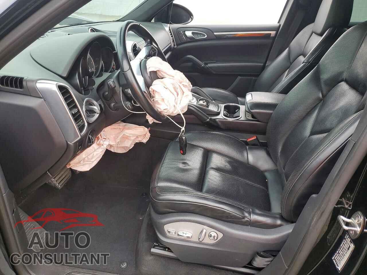 PORSCHE CAYENNE 2018 - WP1AB2A20JLA61311