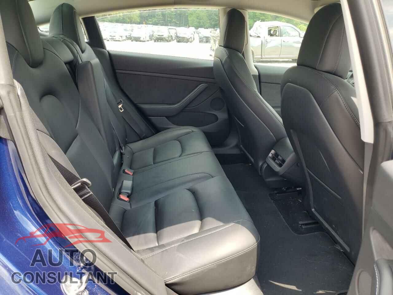 TESLA MODEL 3 2022 - 5YJ3E1EB4NF267763