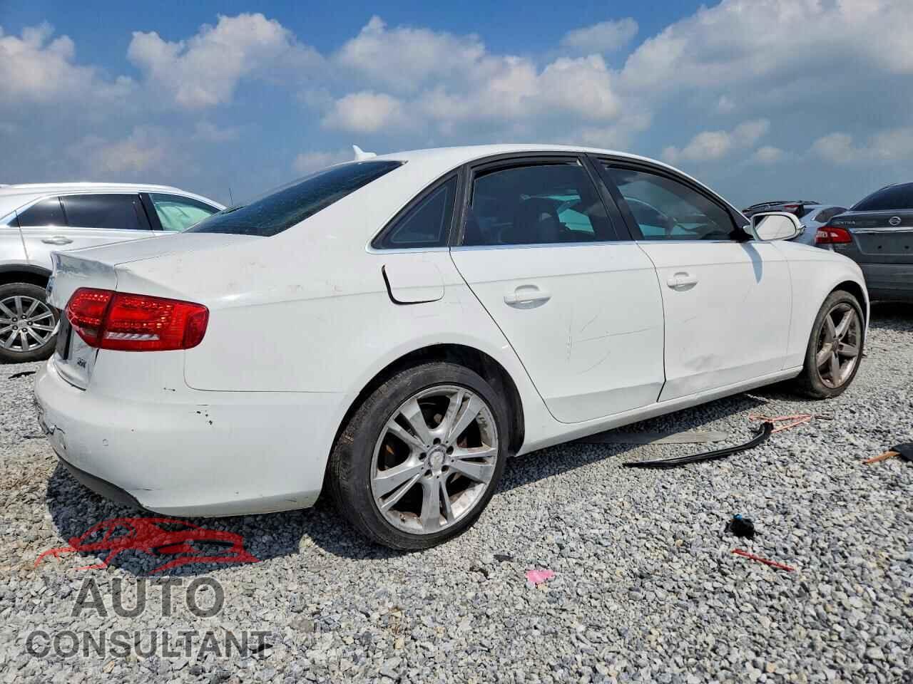 AUDI A4 2011 - WAUEFAFL4BN056795