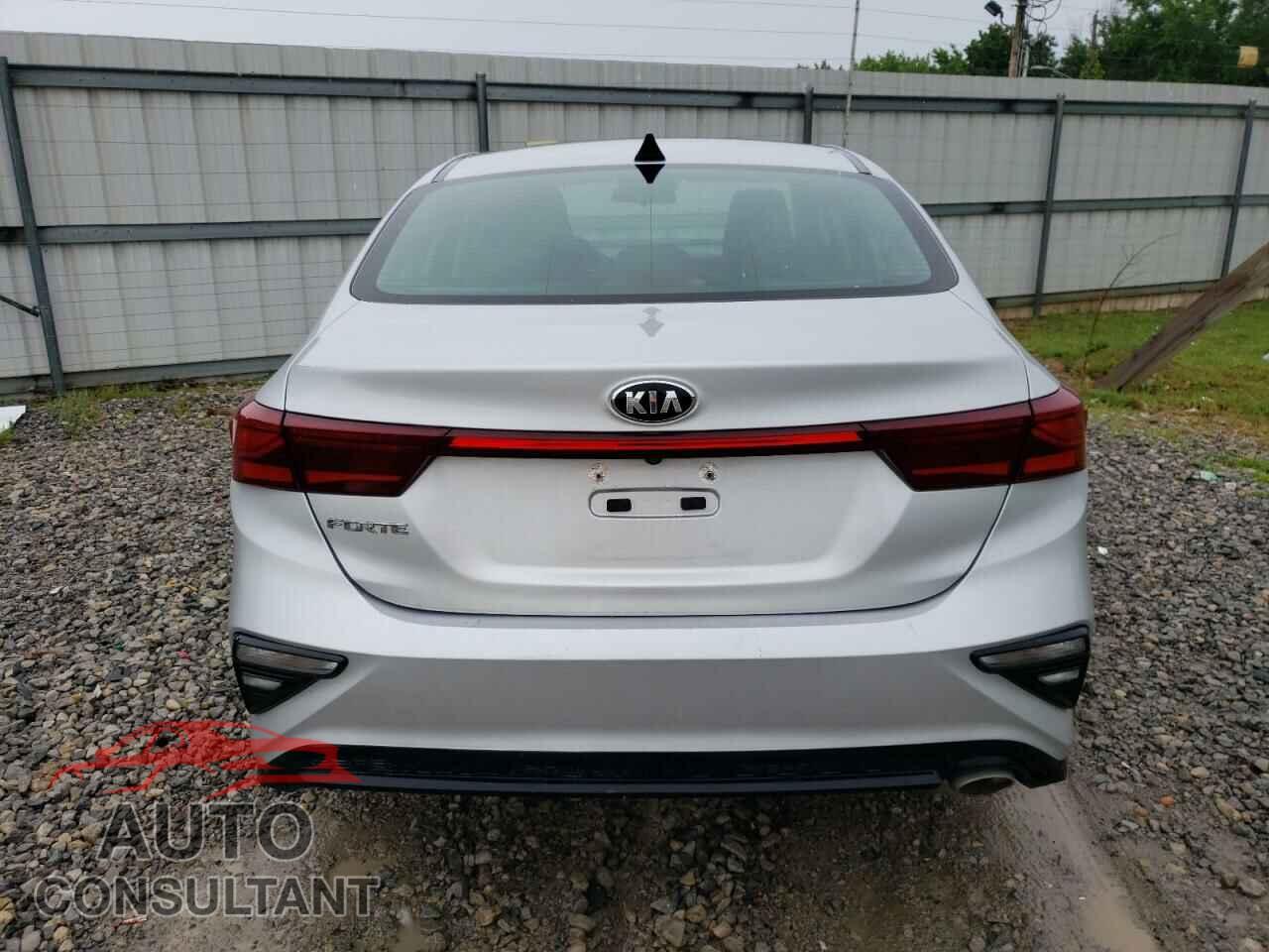 KIA FORTE 2020 - 3KPF24AD4LE201036