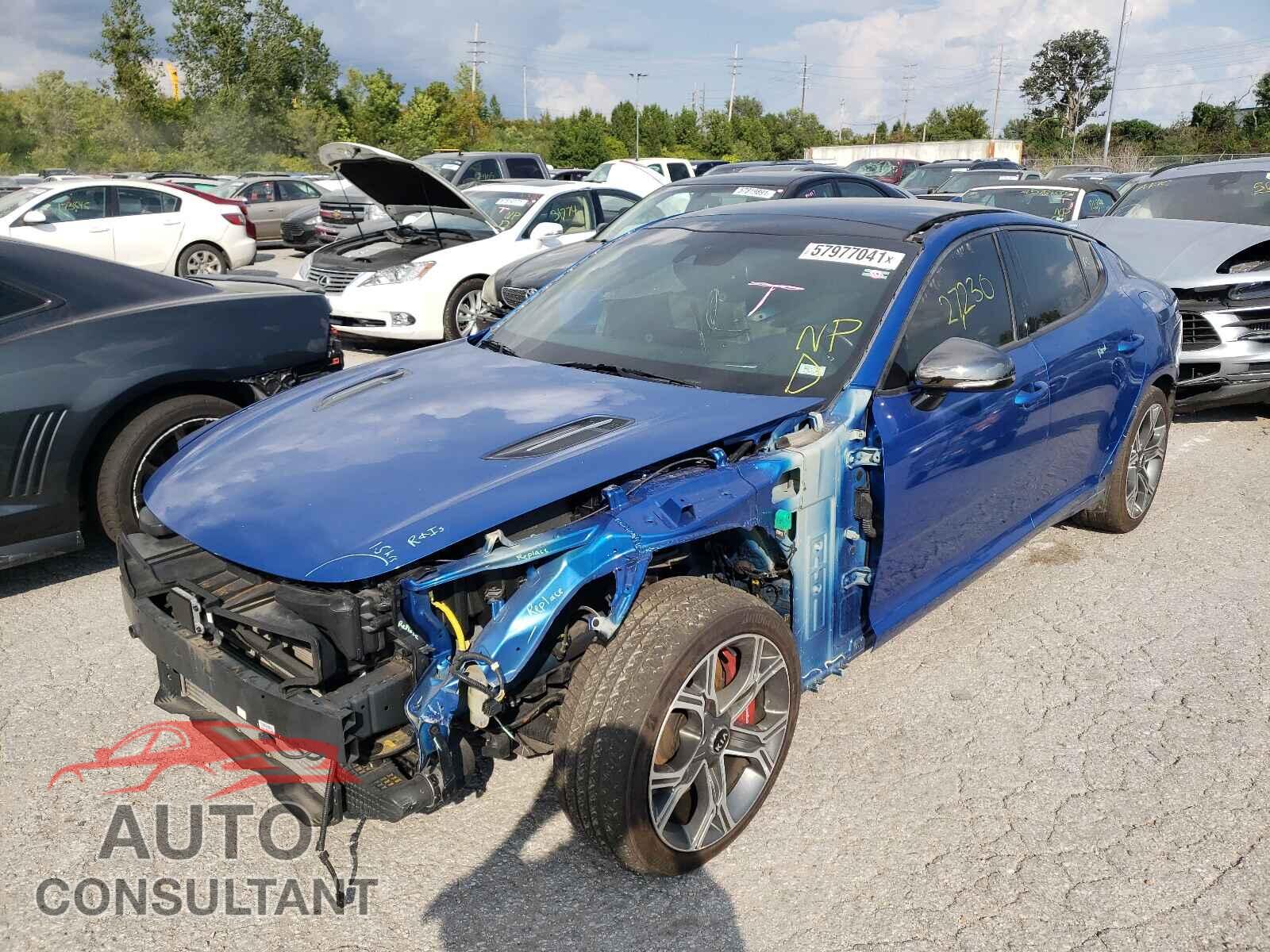 KIA STINGER 2018 - KNAE55LC7J6018548