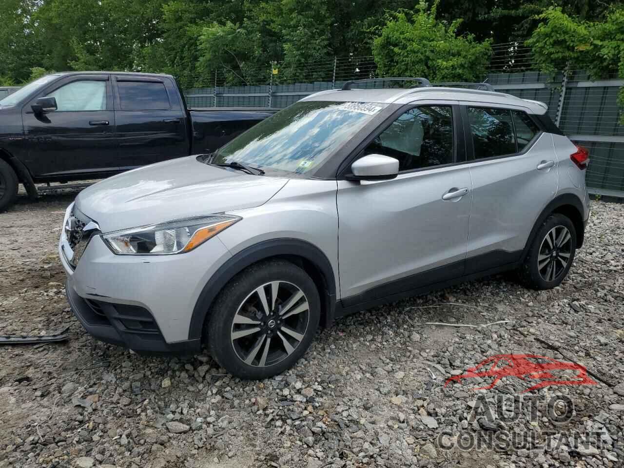 NISSAN KICKS 2018 - 3N1CP5CU2JL536606