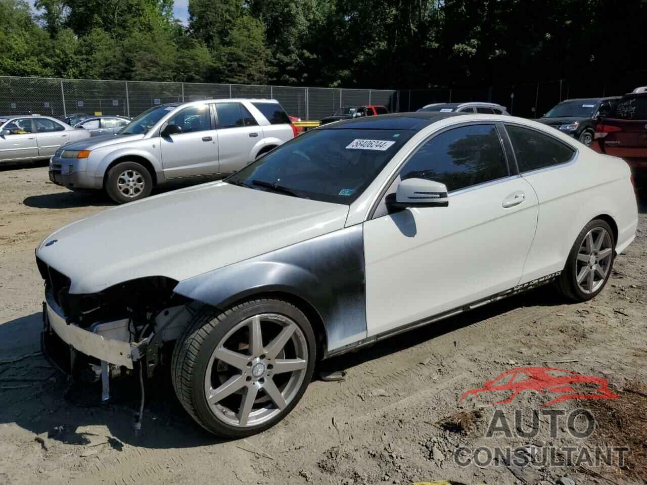 MERCEDES-BENZ C-CLASS 2012 - WDDGJ4HB7CF933071
