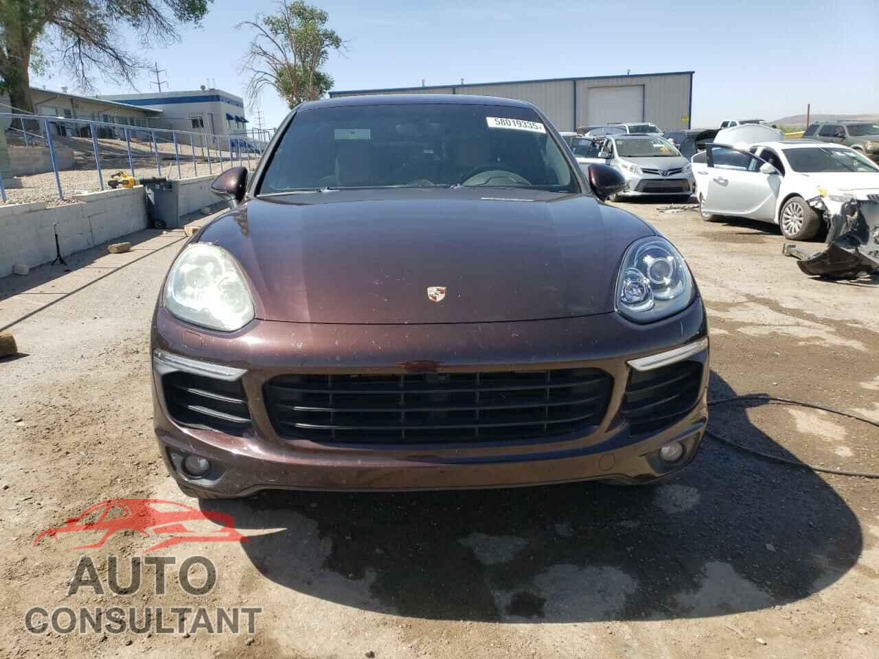 PORSCHE CAYENNE 2018 - WP1AA2A28JKA01852