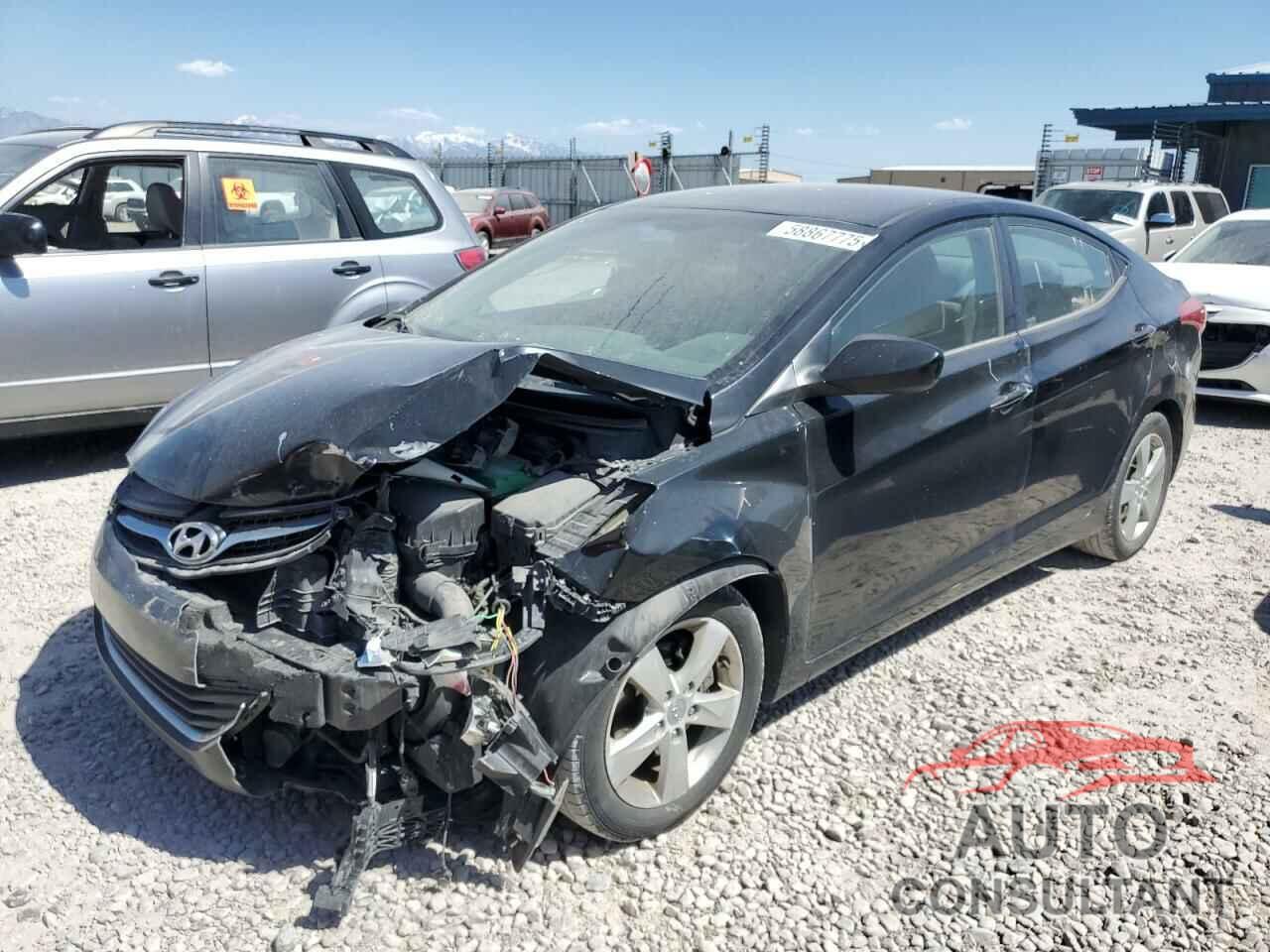 HYUNDAI ELANTRA 2012 - 5NPDH4AE6CH070878