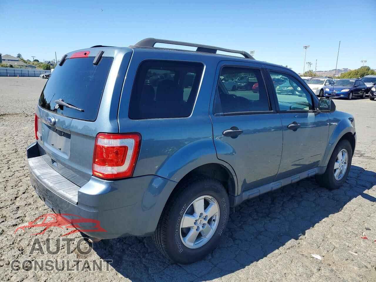 FORD ESCAPE 2010 - 1FMCU9D73AKD12926