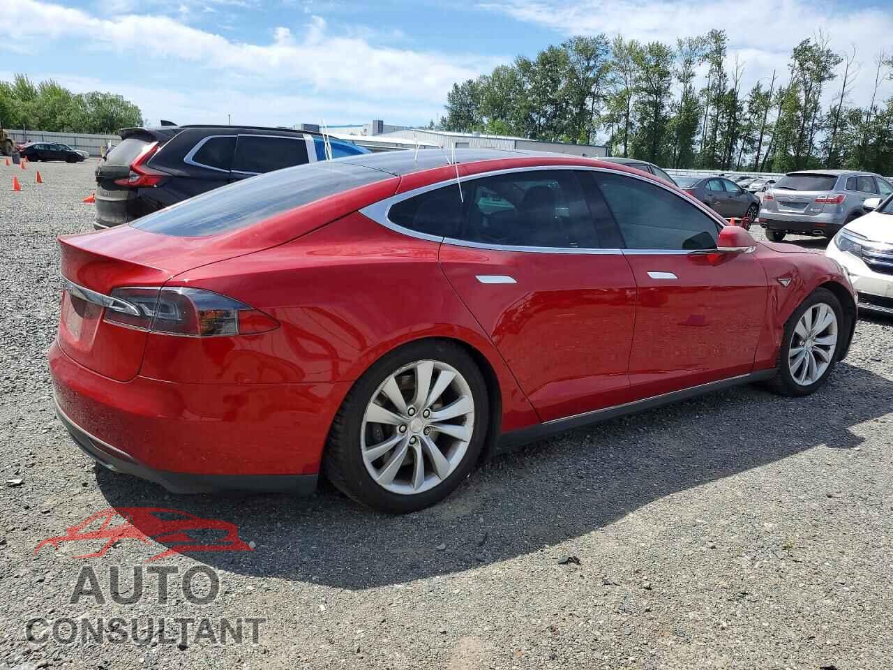 TESLA MODEL S 2015 - 5YJSA1V23FF099302