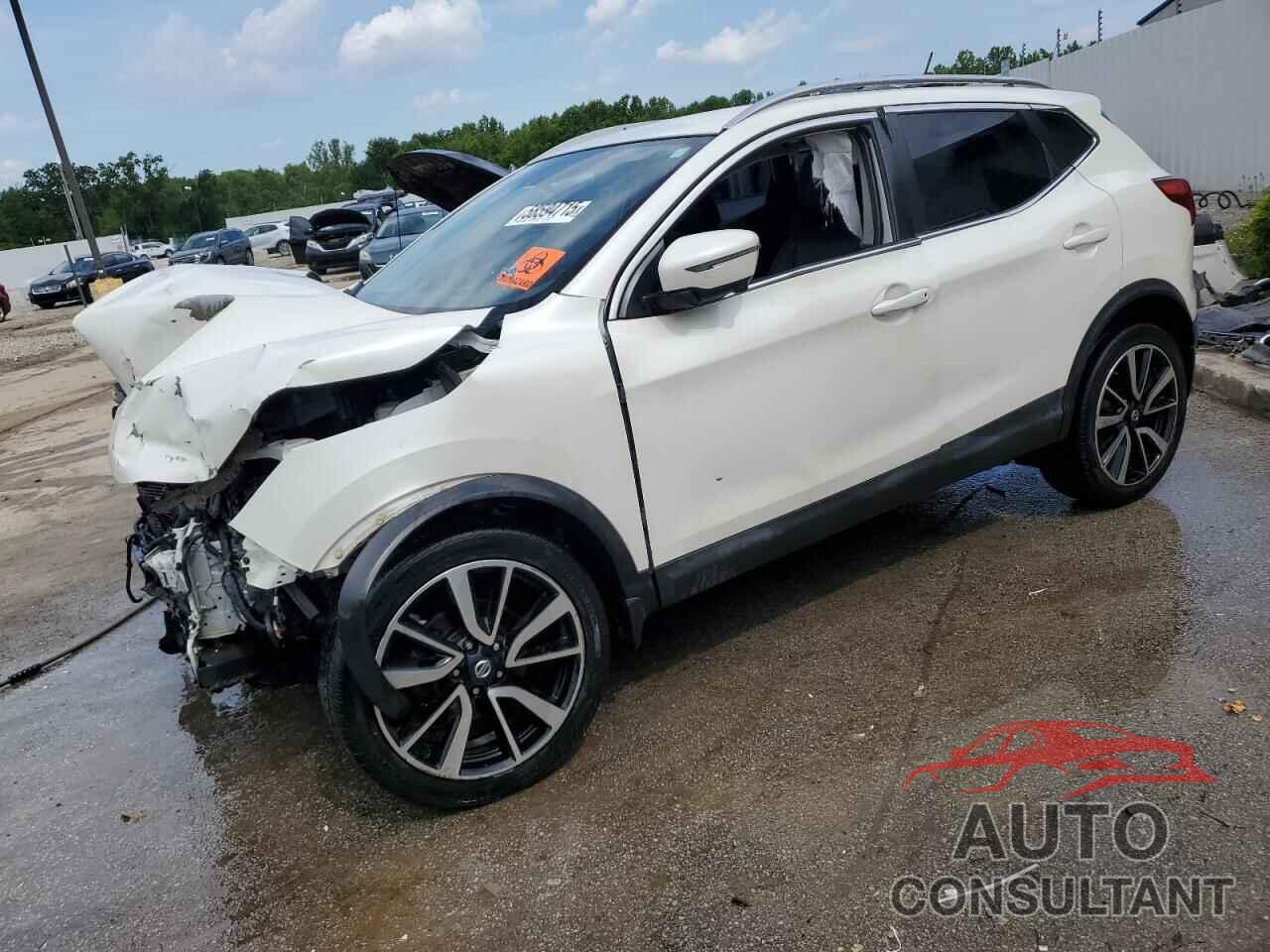 NISSAN ROGUE 2017 - JN1BJ1CR3HW134177