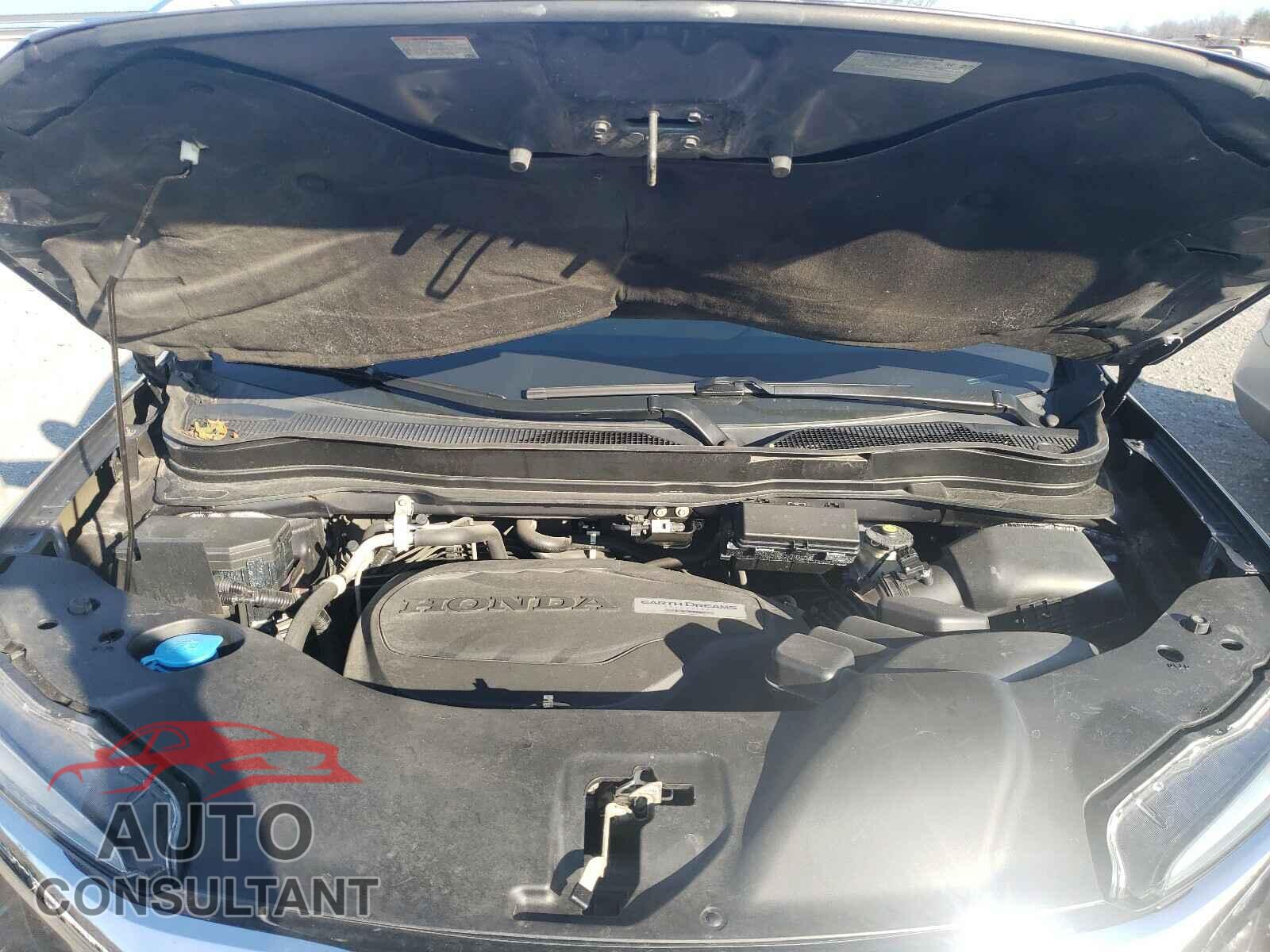 HONDA RIDGELINE 2017 - 5FPYK3F56HB014748