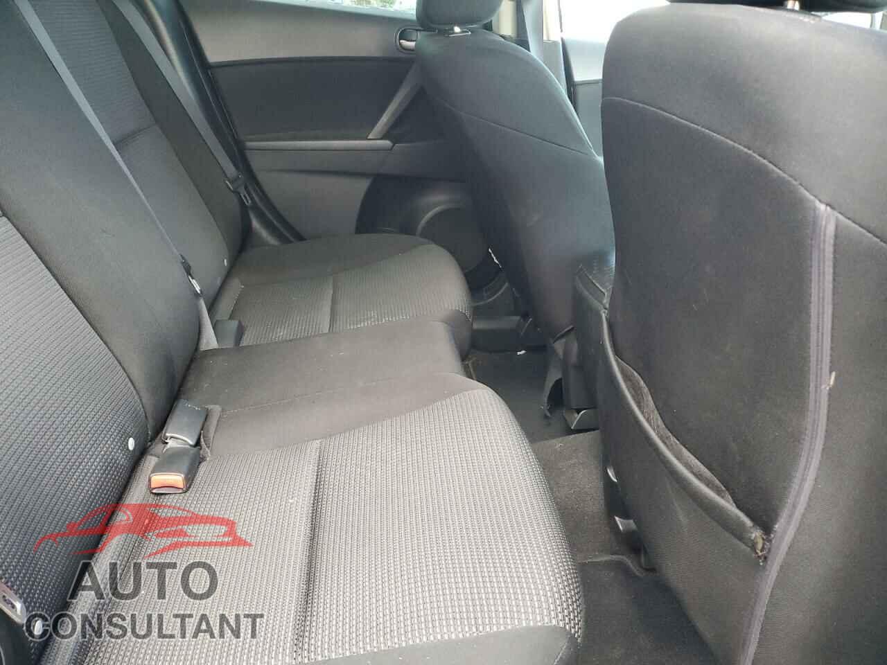 MAZDA 3 2013 - JM1BL1UF8D1800453