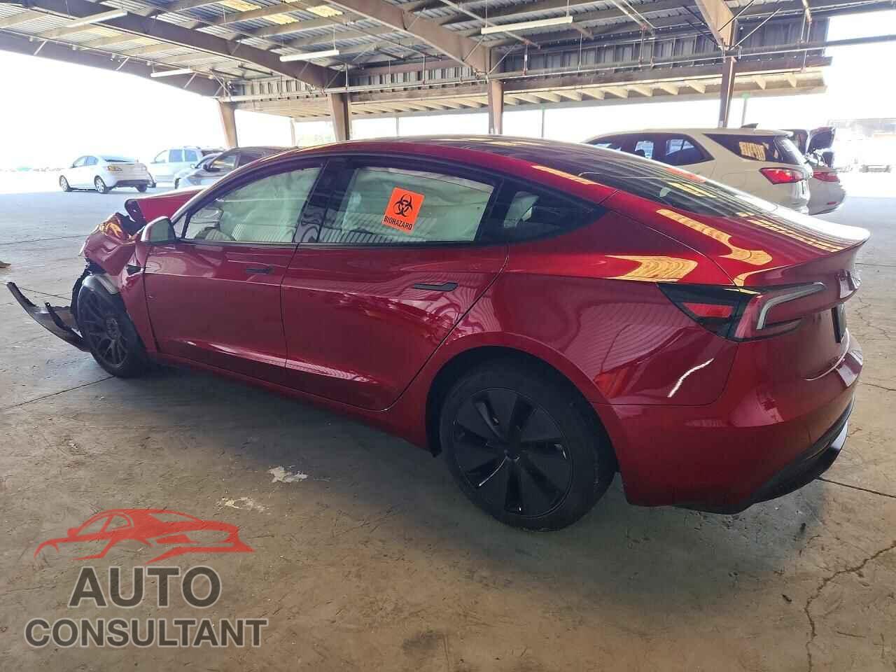 TESLA MODEL 3 2025 - 5YJ3E1EA2SF986576