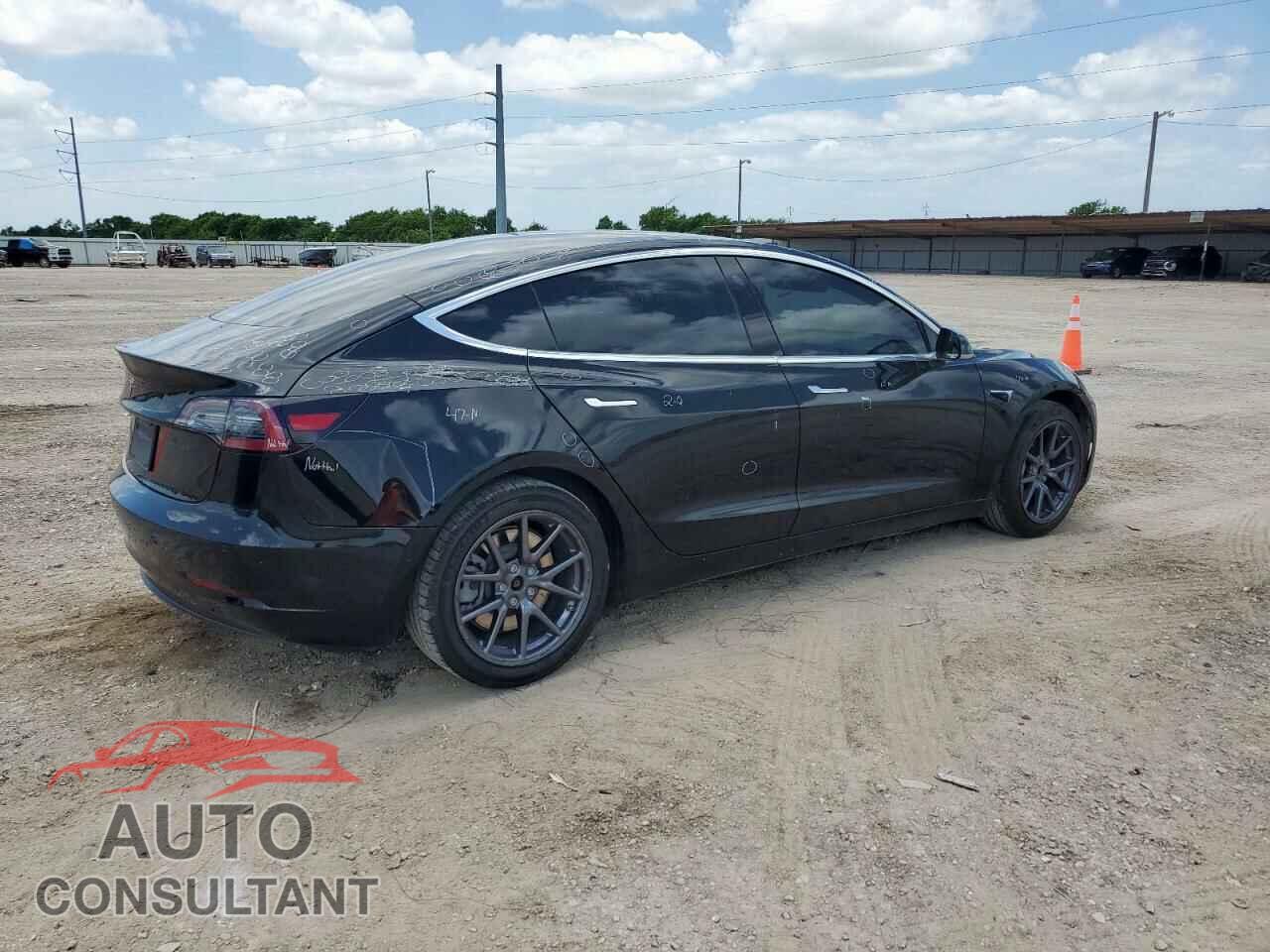 TESLA MODEL 3 2019 - 5YJ3E1EA4KF296490