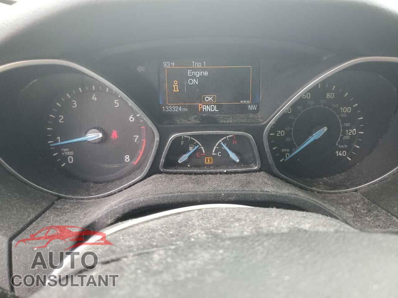 FORD FOCUS 2015 - 1FADP3K2XFL213967