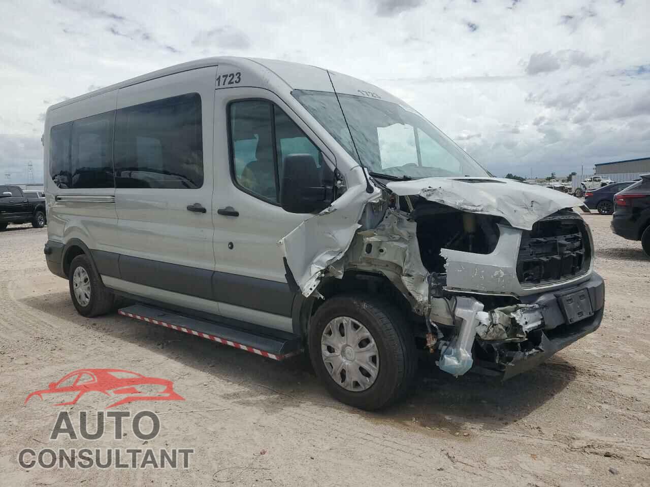 FORD TRANSIT 2017 - 1FBZX2CM1HKB38955