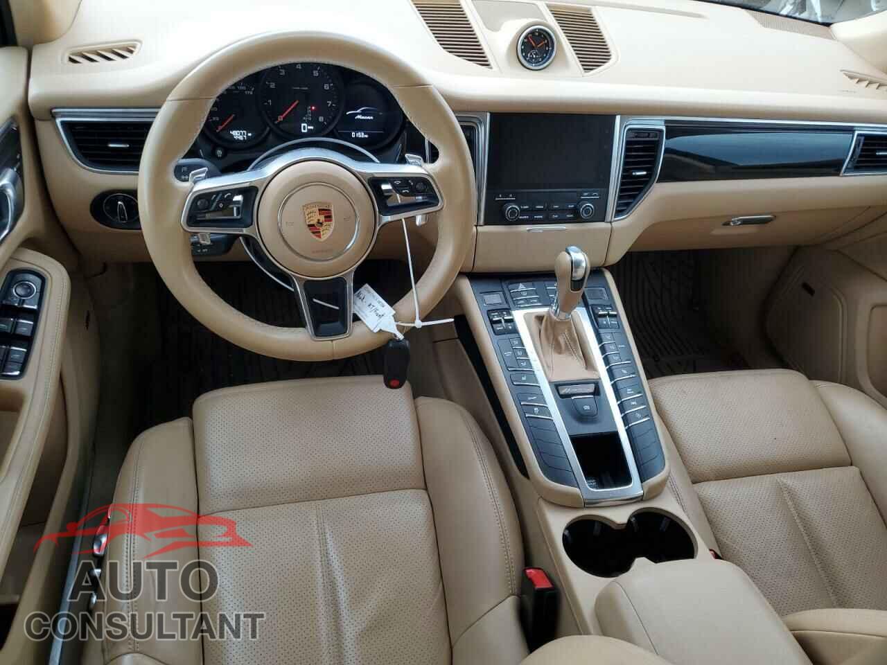PORSCHE MACAN 2017 - WP1AA2A50HLB00163