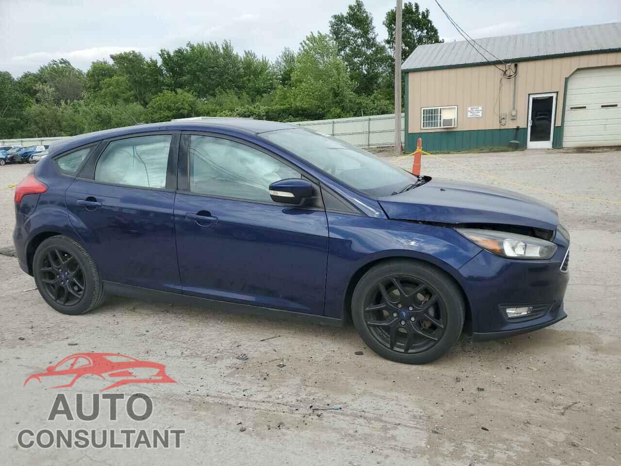 FORD FOCUS 2016 - 1FADP3K27GL325921