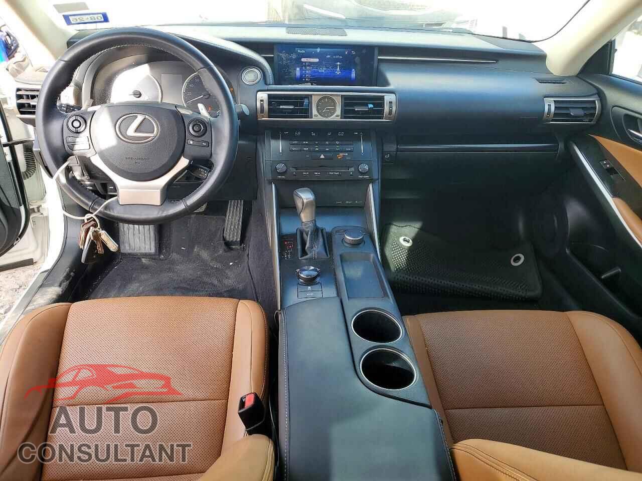 LEXUS IS 2014 - JTHBF1D28E5037847