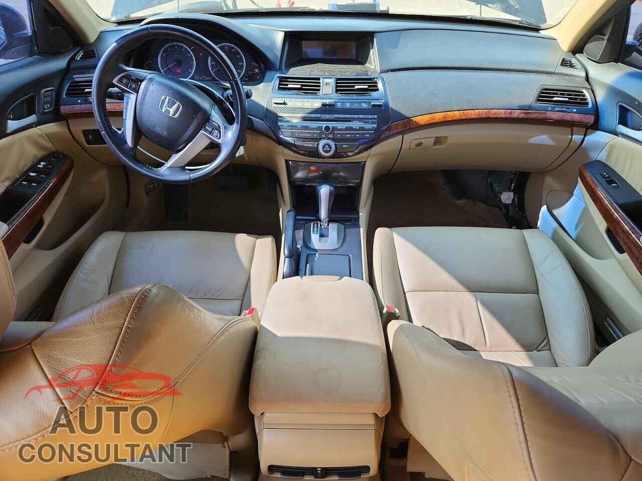 HONDA ACCORD 2012 - 1HGCP3F84CA007735