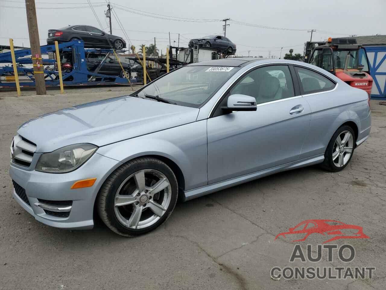 MERCEDES-BENZ C-CLASS 2013 - WDDGJ4HB8DG000369